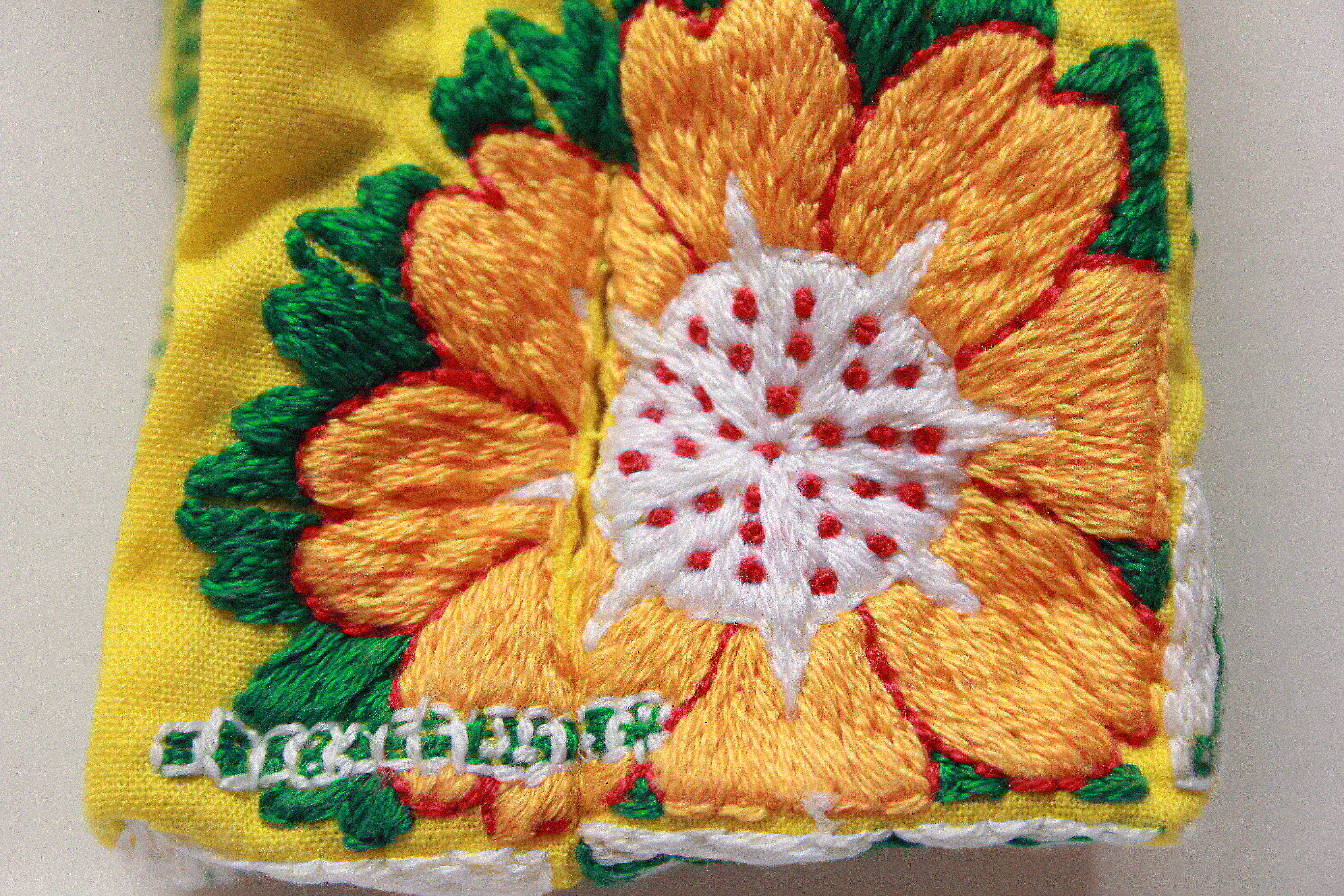 ChrysanthemumTeaDrink-2016-detail